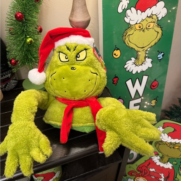 Grinch plush tree hugger - Picture 5 of 5